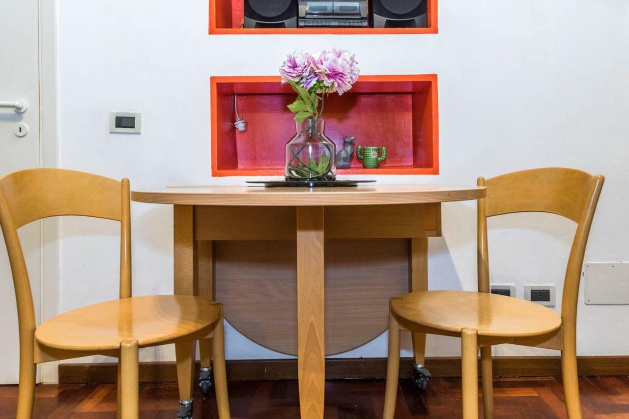 Altido Colorful Studio For 2 Close To Sforzesco Castle Milan Exterior photo